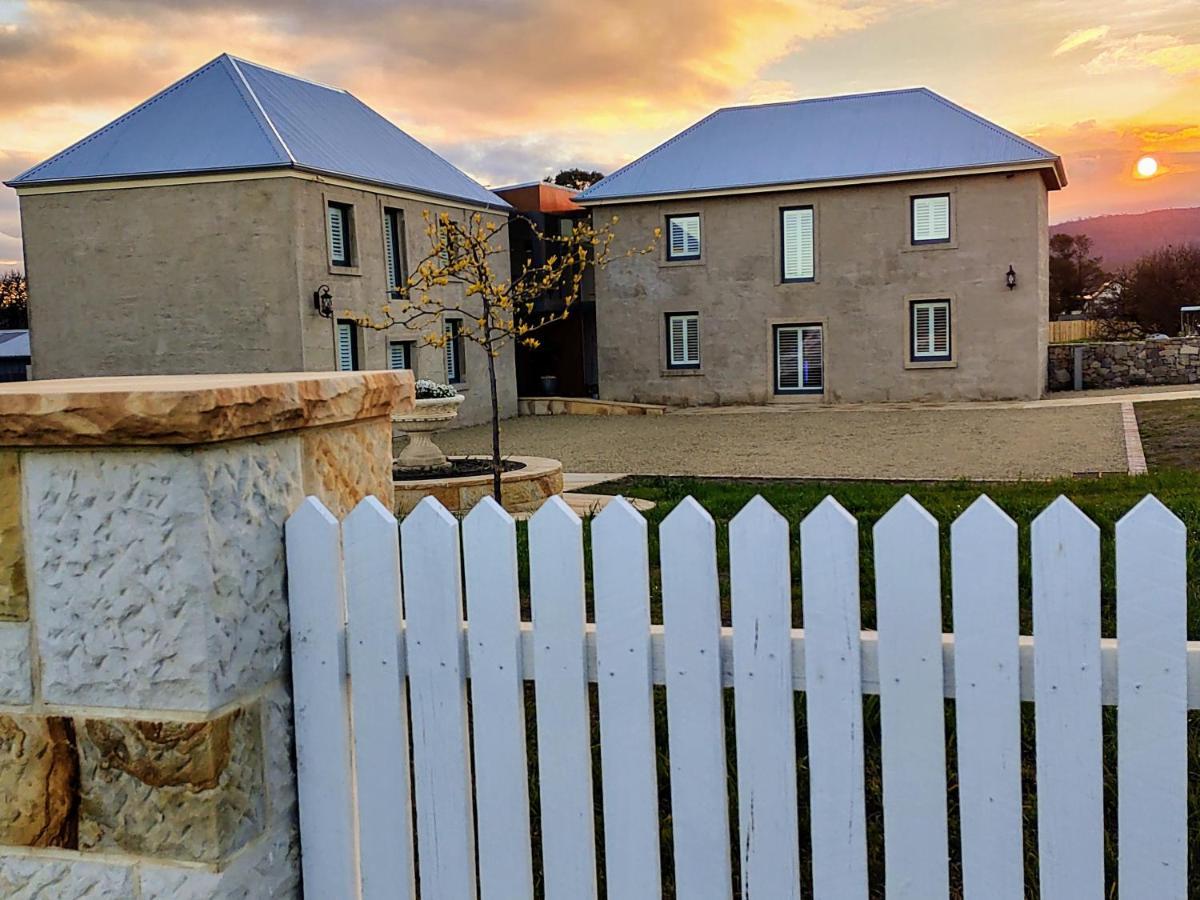 Bed and Breakfast Triabunna Barracks Exterior foto
